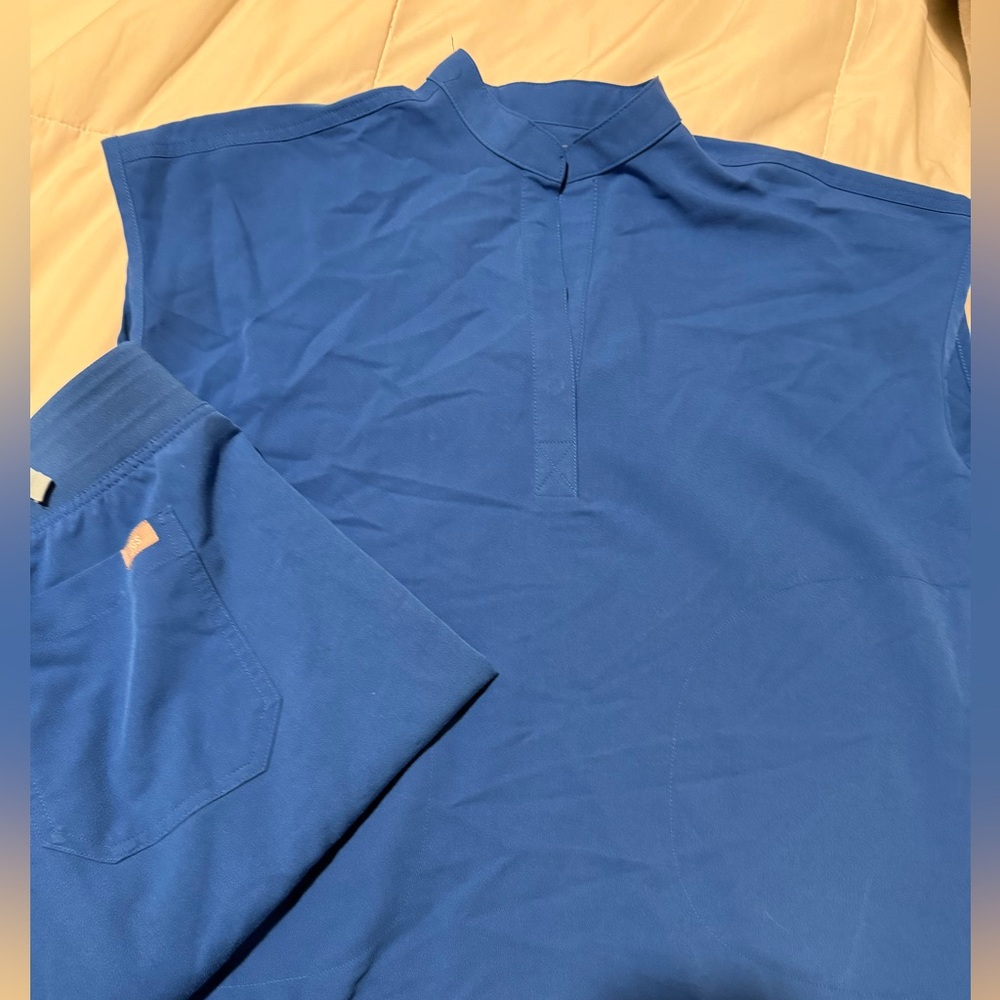 Figs Royal blue set